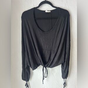 Glyder Black Long Sleeve Women's Top